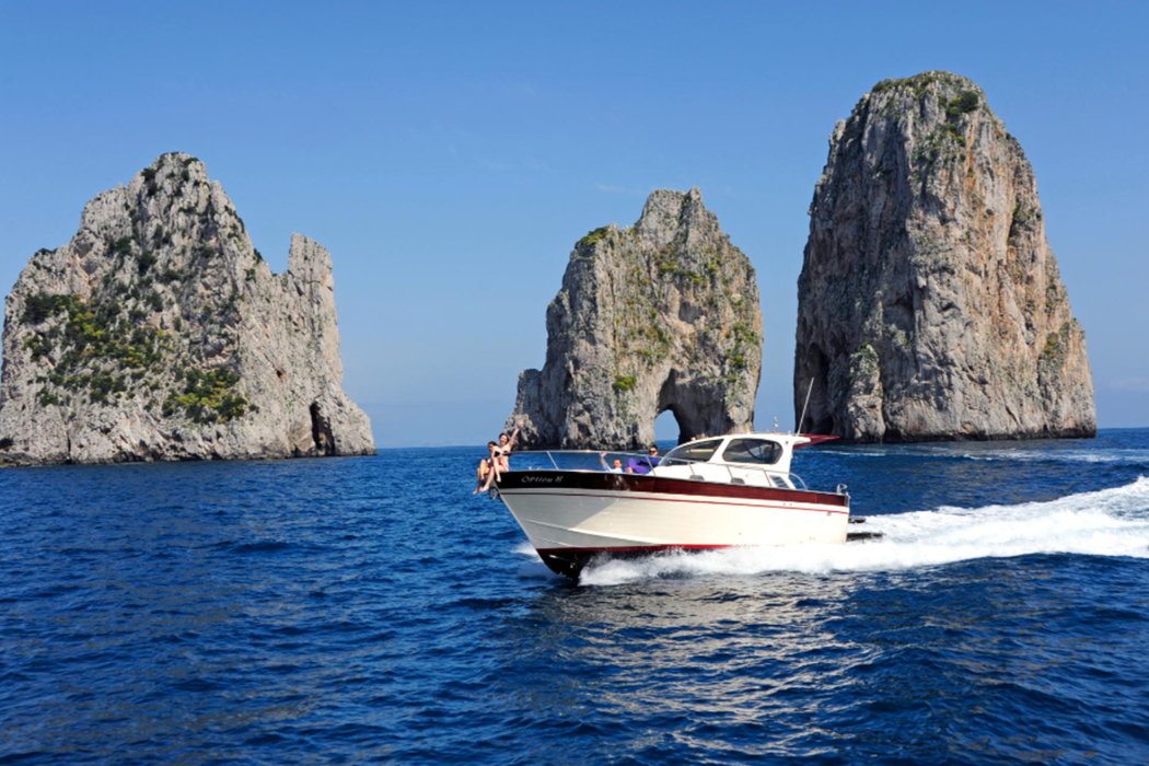 Excursions and Boat Tours